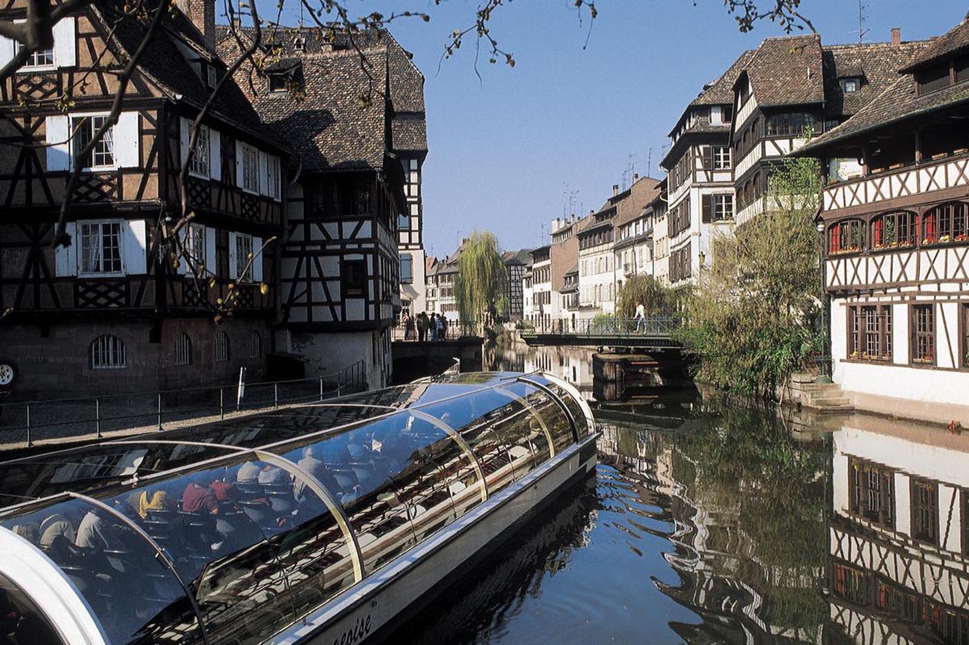 Страсбург фото. Страсбург город во Франции. Страсбург Германия. Долина Рейн Страсбург. Страсбург окраина.
